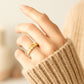 ✨50% KORTING! Full Circle Sparkling Zircon Fashion Ring – Tijdloze elegantie, 360° glans en licht luxe design 💎💍