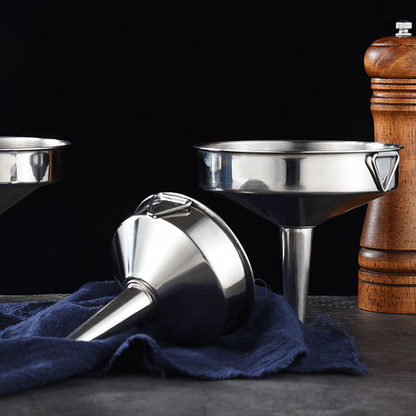 🥣50% KORTING – RVS Keukentrechter met Brede Opening – Voor Vloeistoffen, Kruiden & Droge Ingrediënten